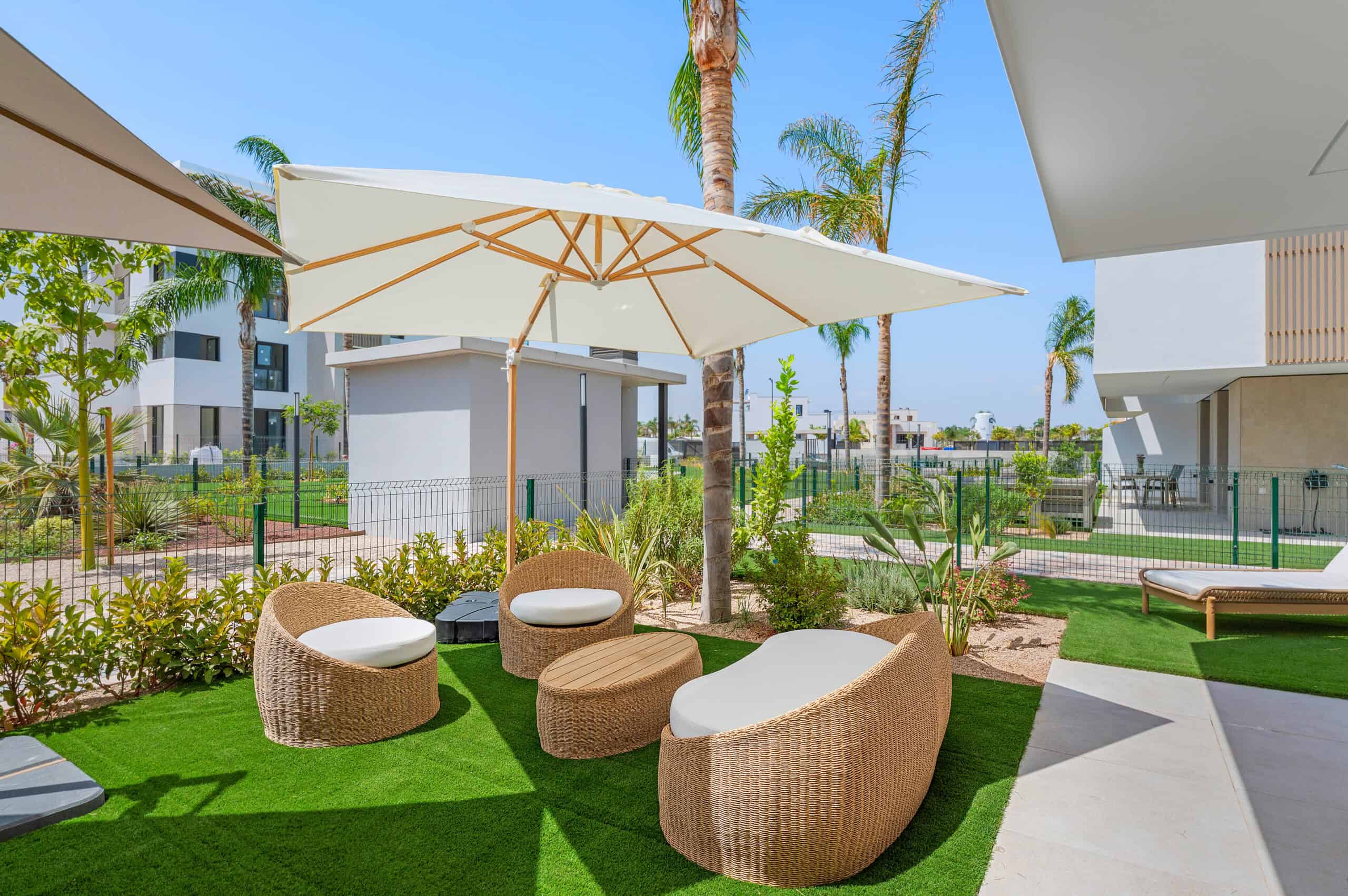 Outdoor lounge